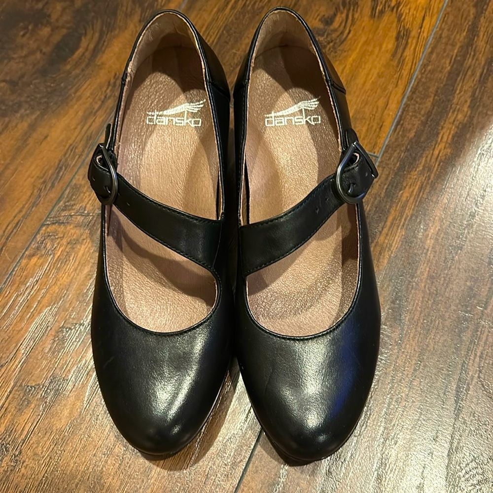 Dansko Mary Jane heels
